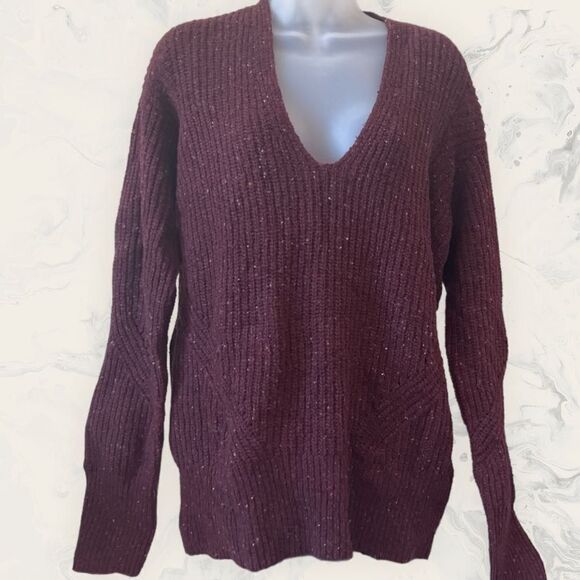 NEW Rag & Bone Donegal Recycled Wool V-neck Relaxed Fit Burgundy Sweater - Picture 3 of 5